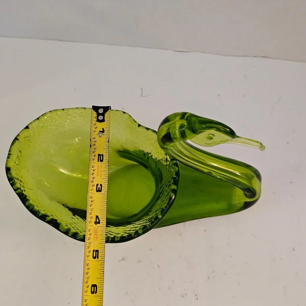Vintage 1960s Green Style Art Glass Swan Bowl MCM‎ Tiffin-Franciscan  Avacado